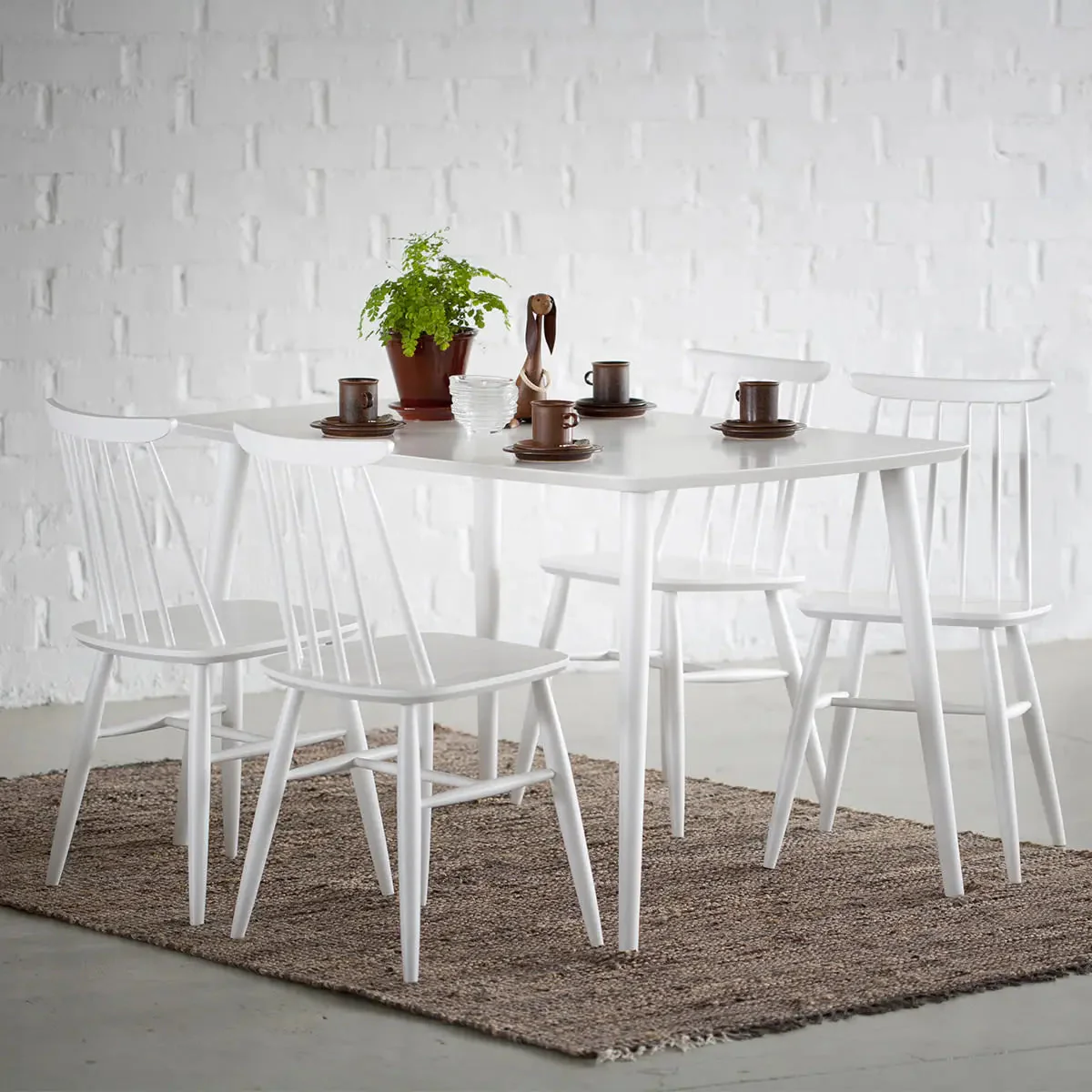 Aino pinnatuoli musta - Image 3