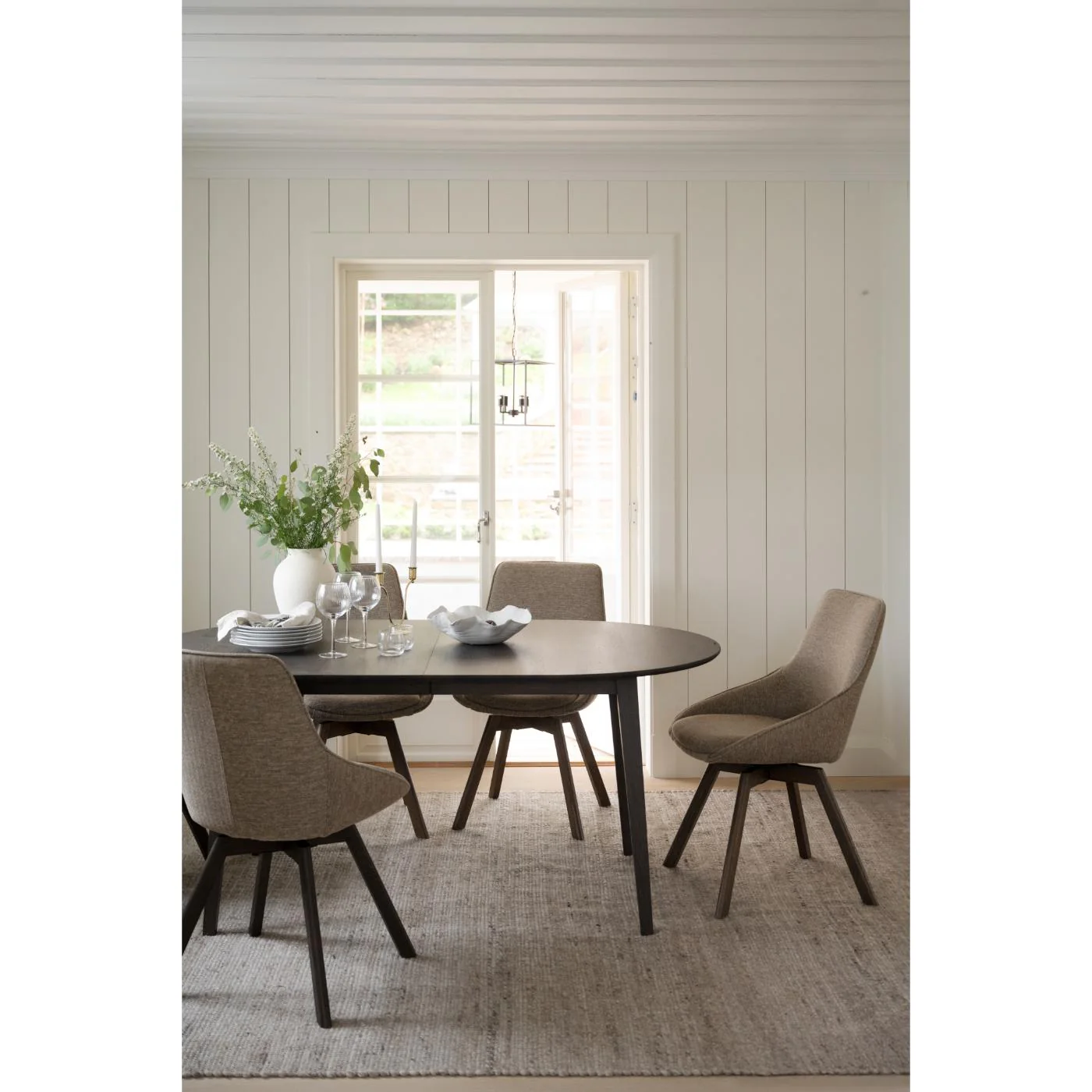 Alison tuoli ruskealakattu tammijalka / tumma beige kangas - Image 11
